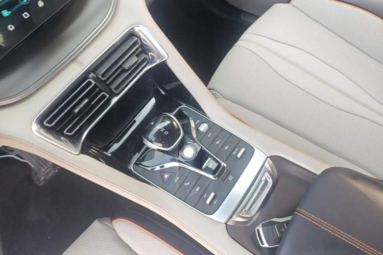 Used BYD Song PLUS New Energy 2021 DM-i 110KM Flagship PLUS Gear Lever