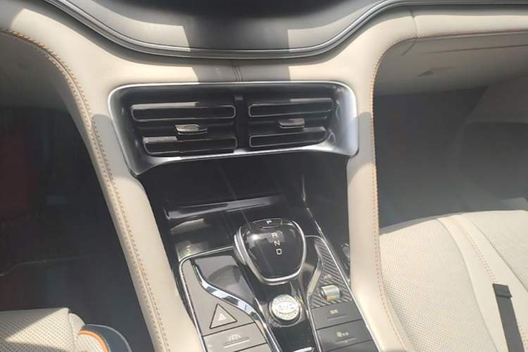 Used BYD Song PLUS New Energy 2021 DM-i 110KM Flagship PLUS Gear Lever