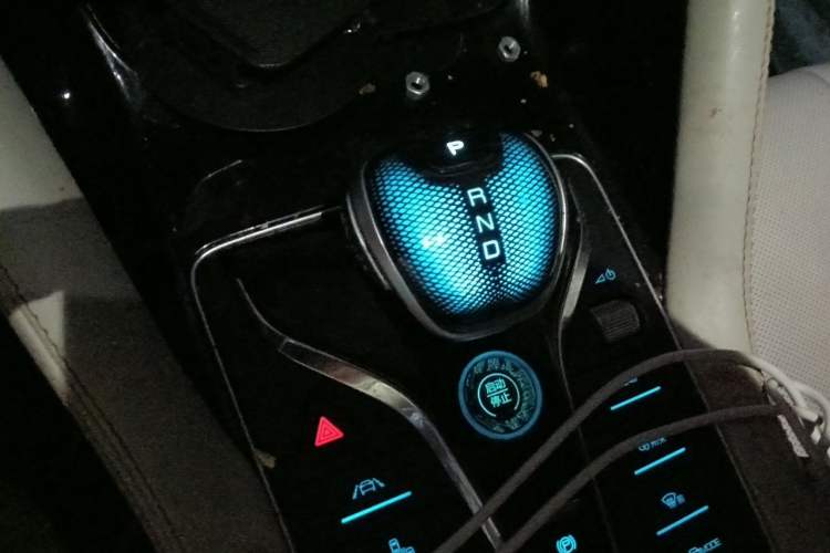 Used BYD Song PLUS New Energy 2021 DM-i 51KM Prestige Model Gear Lever