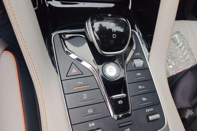 Used BYD Song PLUS New Energy 2021 EV Deluxe Model Gear Lever