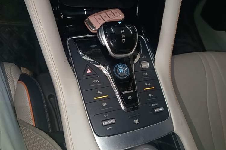 Used BYD Song PLUS New Energy 2021 DM-i 110KM Flagship PLUS Gear Lever