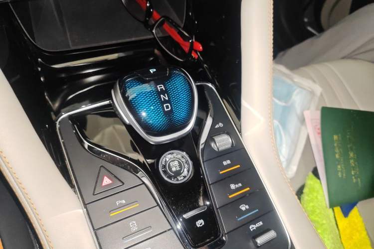 Used BYD Song PLUS New Energy 2021 DM-i 110KM Flagship Model Gear Lever