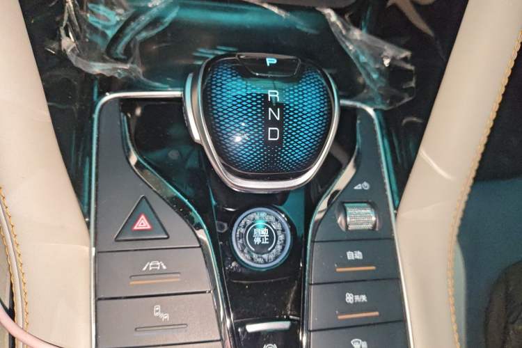 Used BYD Song PLUS New Energy 2021 DM-i 110KM Flagship PLUS Gear Lever