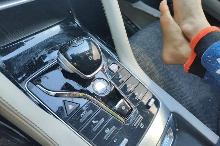 Used BYD Song PLUS New Energy 2021 DM-i 110KM Flagship PLUS Gear Lever