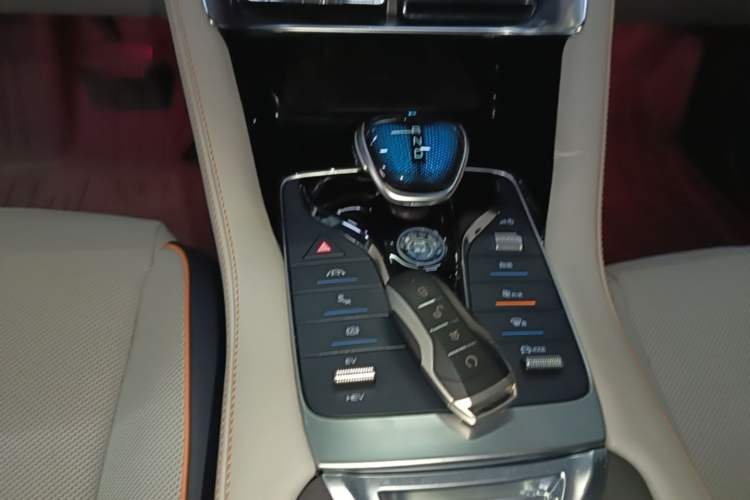 Used BYD Song PLUS New Energy 2021 DM-i 110KM Flagship PLUS Gear Lever
