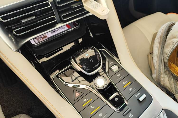 Used BYD Song PLUS New Energy 2021 DM-i 51KM Prestige Model Gear Lever