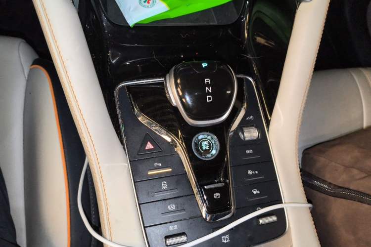 Used BYD Song PLUS New Energy 2021 EV Deluxe Model Gear Lever
