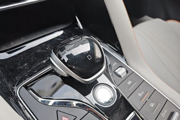 Used BYD Song PLUS New Energy 2021 DM-i 110KM Flagship Model Gear Lever