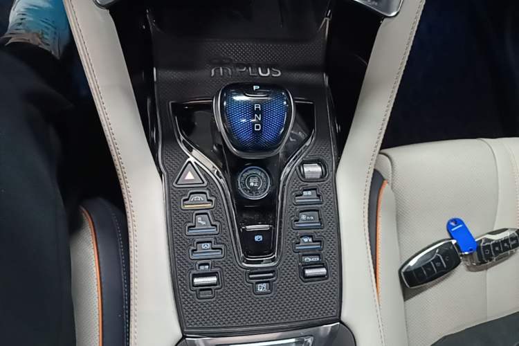 Used BYD Song PLUS New Energy 2021 EV Flagship Model Gear Lever