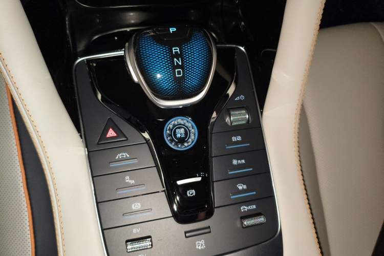Used BYD Song PLUS New Energy 2021 DM-i 110KM Flagship PLUS Gear Lever