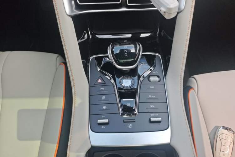 Used BYD Song PLUS New Energy 2021 DM-i 110KM Flagship Model Gear Lever