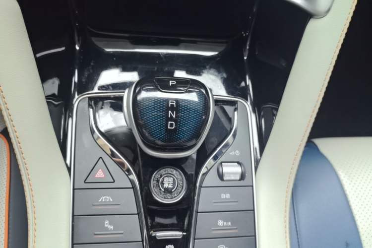 Used BYD Song PLUS New Energy 2021 DM-i 110KM Flagship PLUS Gear Lever