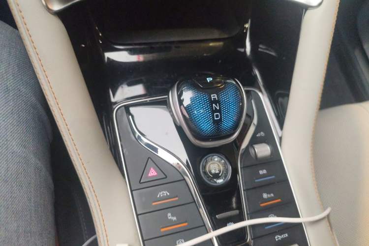 Used BYD Song PLUS New Energy 2021 DM-i 110KM Flagship PLUS Gear Lever