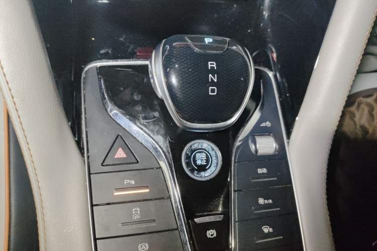 Used BYD Song PLUS New Energy 2021 DM-i 110KM Flagship Model Gear Lever