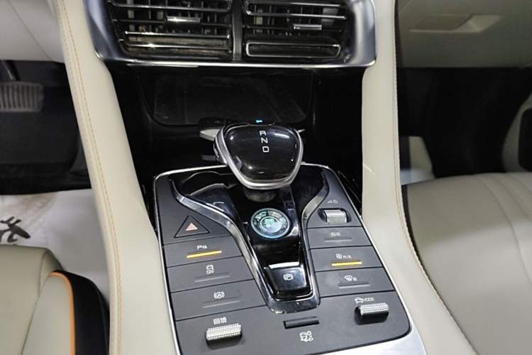 Used BYD Song PLUS New Energy 2021 EV Deluxe Model Gear Lever