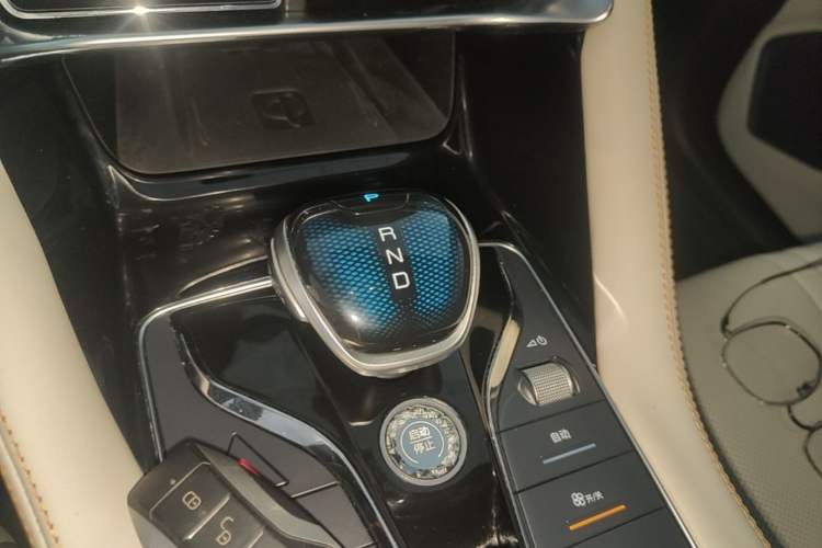Used BYD Song PLUS New Energy 2021 DM-i 51KM Prestige Model Gear Lever