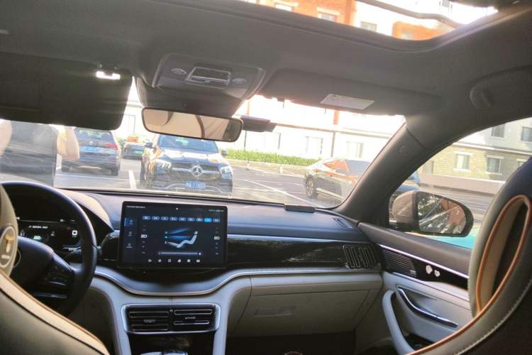 Used BYD Song PLUS New Energy 2021 DM-i 110KM Flagship Model Headliner