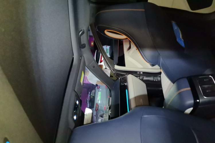 Used BYD Song PLUS New Energy 2021 DM-i 110KM Flagship Model Headliner