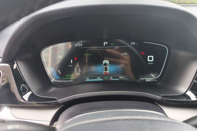 Used BYD Song PLUS New Energy 2021 DM-i 110KM Flagship Model Instrument Cluster