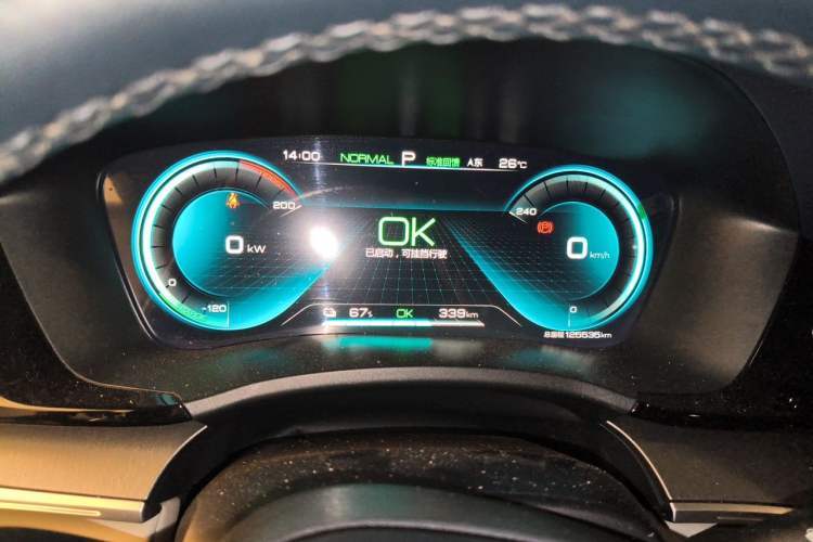 Used BYD Song PLUS New Energy 2021 EV Deluxe Model Instrument Cluster
