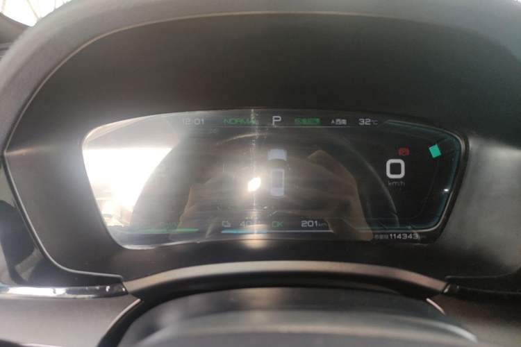 Used BYD Song PLUS New Energy 2021 EV Deluxe Model Instrument Cluster