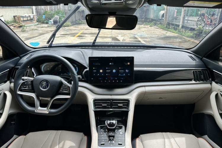 Used BYD Song PLUS New Energy 2021 DM-i 110KM Flagship PLUS Interior 1