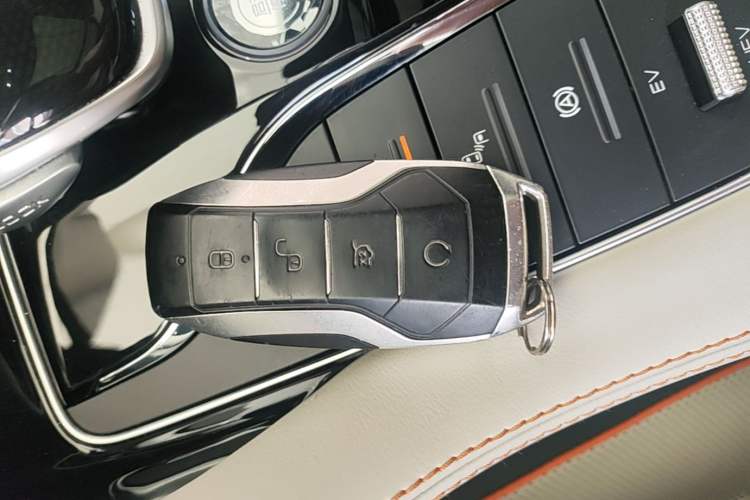 Used BYD Song PLUS New Energy 2021 DM-i 110KM Flagship PLUS Interior 1