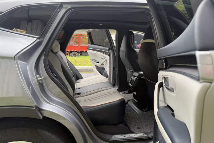 Used BYD Song PLUS New Energy 2021 DM-i 110KM Flagship PLUS 5G Edition Interior 2