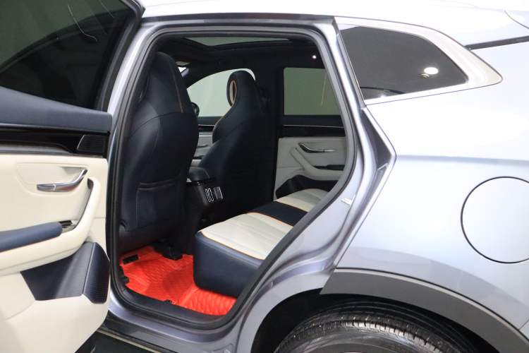 Used BYD Song PLUS New Energy 2021 EV Deluxe Model Interior 2