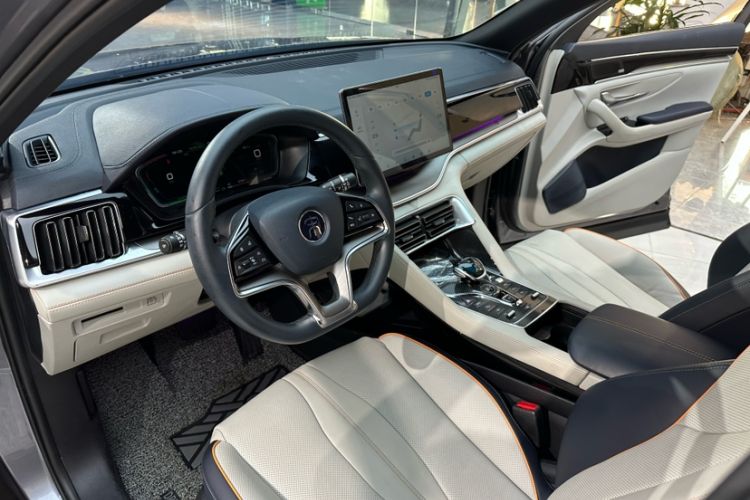 Used BYD Song PLUS New Energy 2021 DM-i 110KM Flagship PLUS Interior 4