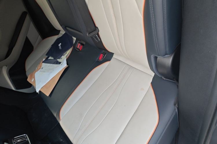 Used BYD Song PLUS New Energy 2021 DM-i 110KM Flagship Model Interior 4
