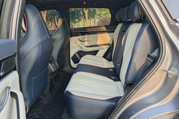 Used BYD Song PLUS New Energy 2021 DM-i 51KM Prestige Model Interior 4