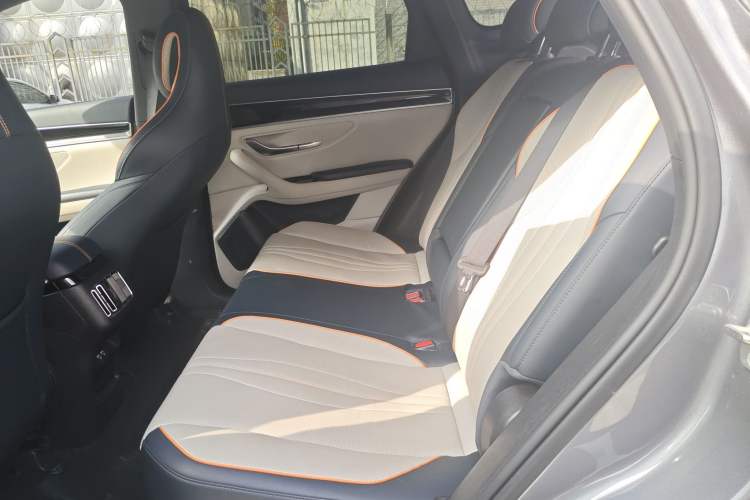 Used BYD Song PLUS New Energy 2021 DM-i 110KM Flagship PLUS Interior 4