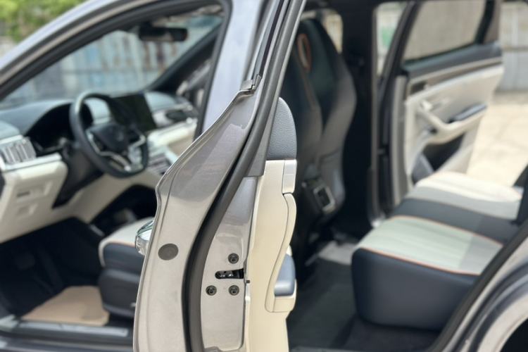 Used BYD Song PLUS New Energy 2021 DM-i 110KM Flagship PLUS Interior 5