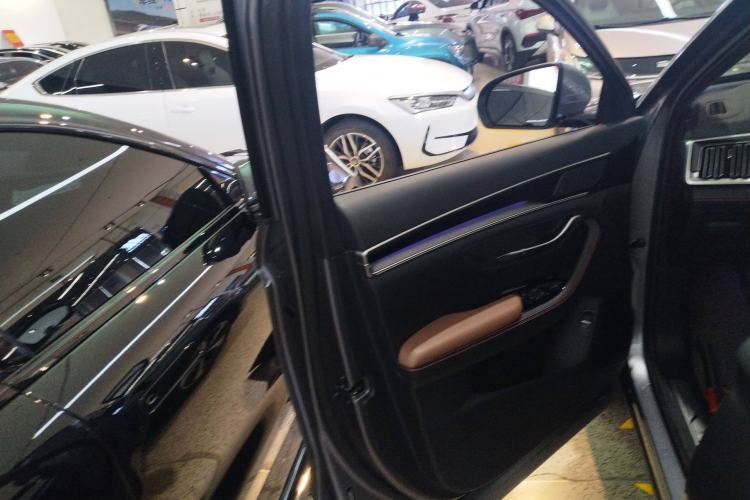 Used BYD Song PLUS New Energy 2021 DM-i 100KM Four-Wheel Drive Flagship PLUS Interior 7