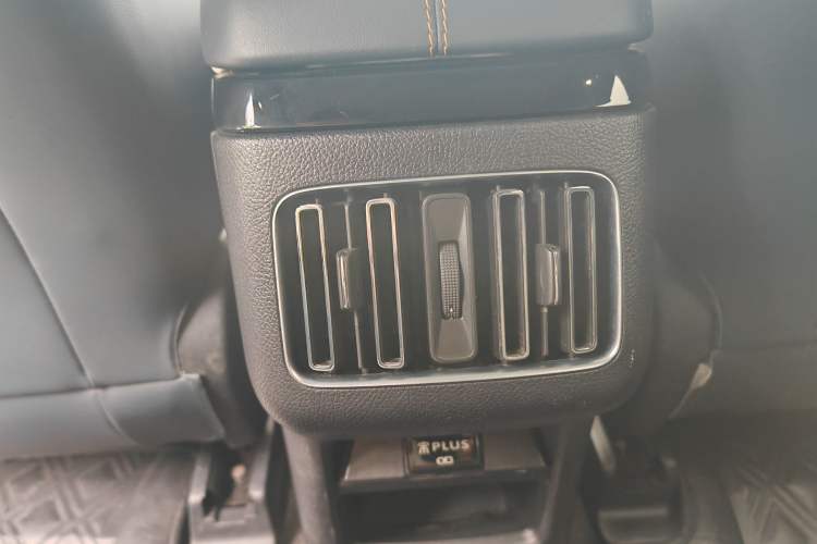 Used BYD Song PLUS New Energy 2021 DM-i 110KM Flagship PLUS 5G Edition Interior 8