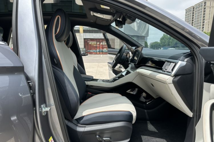Used BYD Song PLUS New Energy 2021 DM-i 110KM Flagship PLUS Interior 8