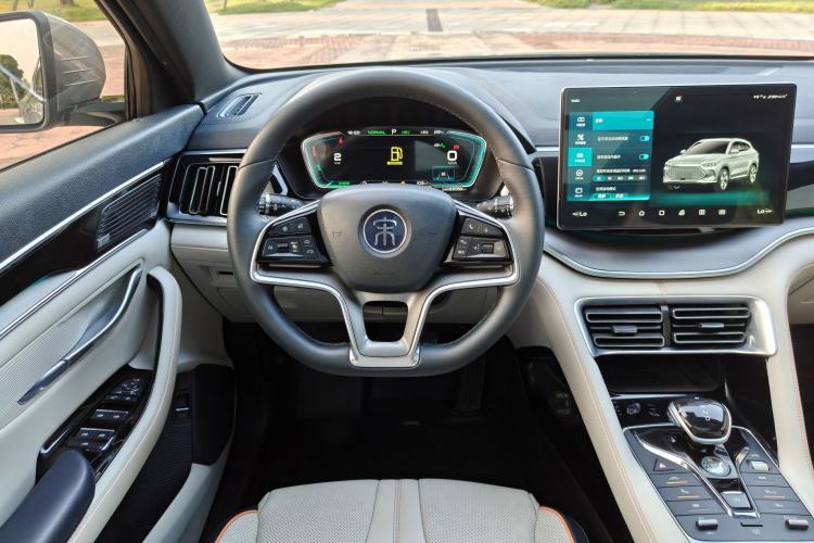 Used BYD Song PLUS New Energy 2021 DM-i 51KM Prestige Model Interior 9