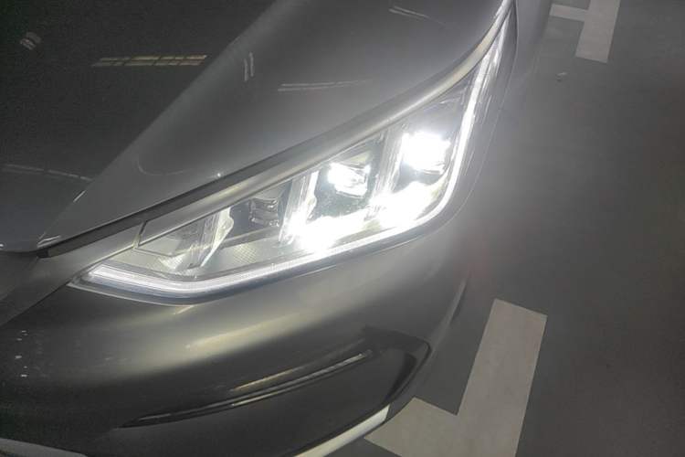 Used BYD Song PLUS New Energy 2021 EV Deluxe Model Left Front Headlight
