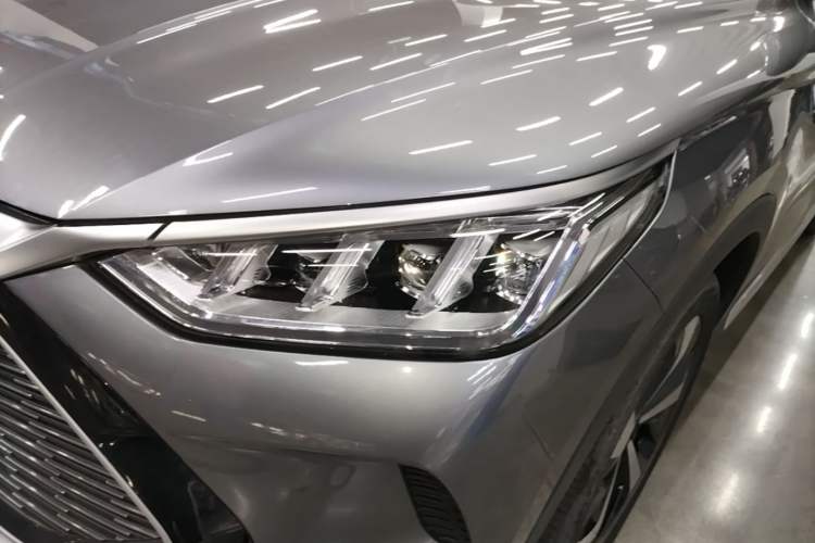 Used BYD Song PLUS New Energy 2021 DM-i 110KM Flagship PLUS Left Front Headlight
