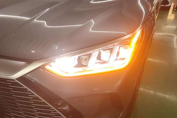 Used BYD Song PLUS New Energy 2021 DM-i 110KM Flagship PLUS Left Front Headlight
