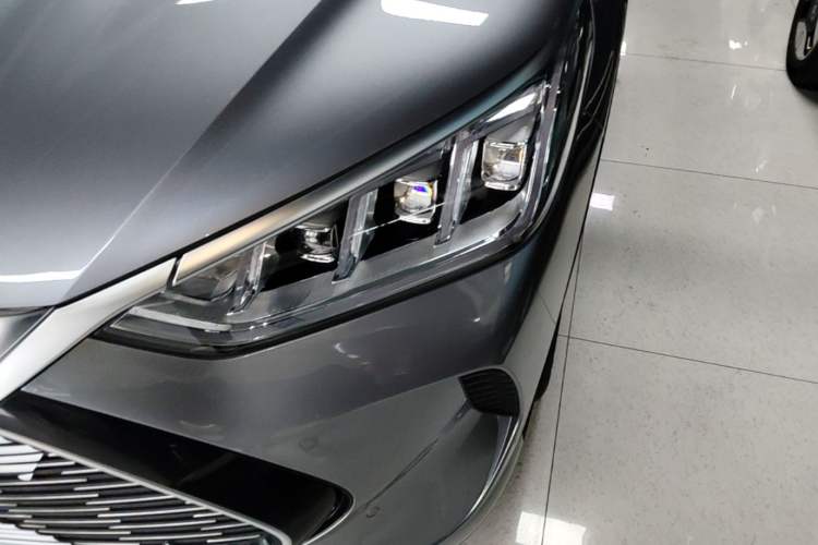 Used BYD Song PLUS New Energy 2021 DM-i 110KM Flagship PLUS Left Front Headlight