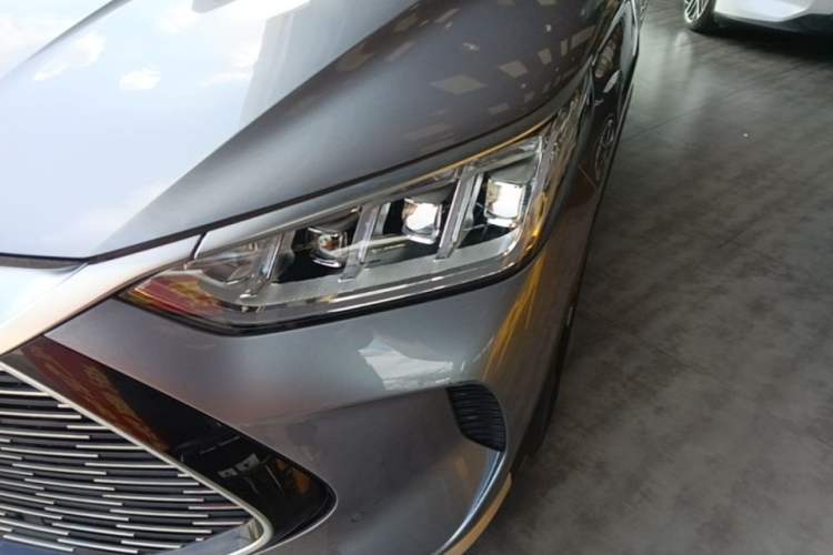 Used BYD Song PLUS New Energy 2021 DM-i 110KM Flagship PLUS Left Front Headlight