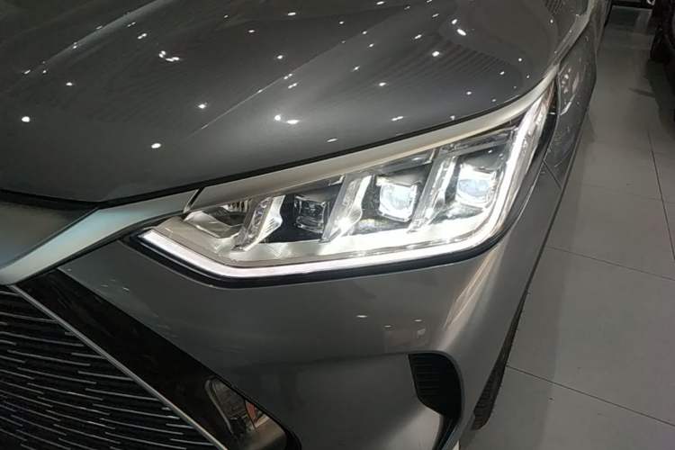 Used BYD Song PLUS New Energy 2021 DM-i 110KM Flagship PLUS Left Front Headlight