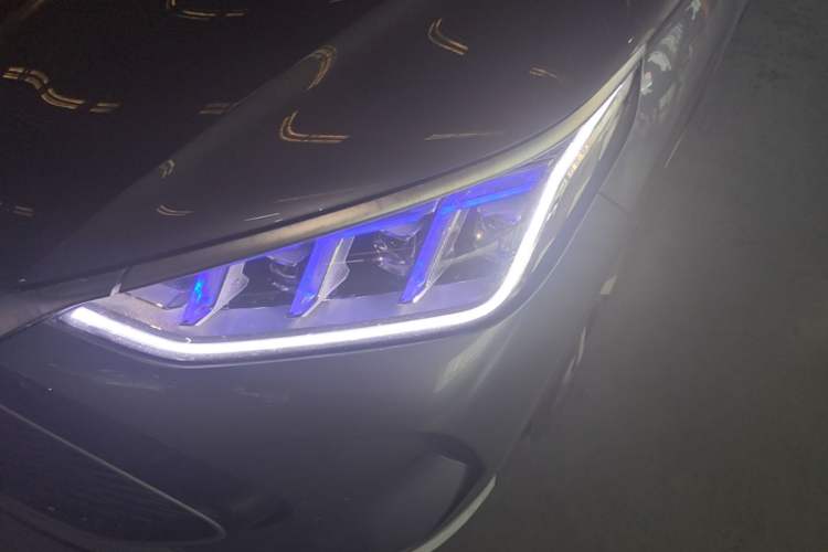 Used BYD Song PLUS New Energy 2021 DM-i 110KM Flagship PLUS Left Front Headlight