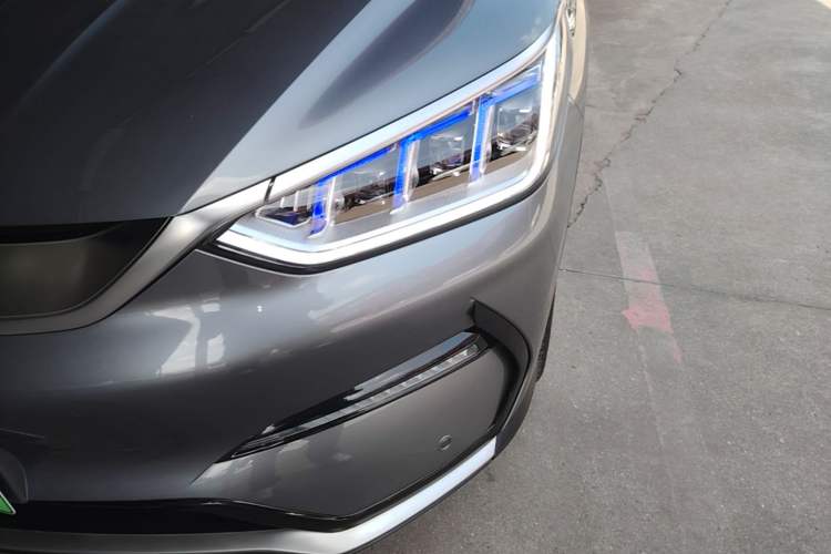 Used BYD Song PLUS New Energy 2021 EV Deluxe Model Left Front Headlight