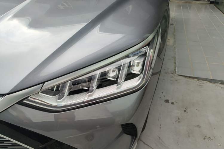 Used BYD Song PLUS New Energy 2021 DM-i 51KM Prestige Model Left Front Headlight