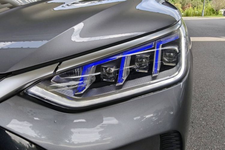 Used BYD Song PLUS New Energy 2021 DM-i 110KM Flagship PLUS Left Front Headlight