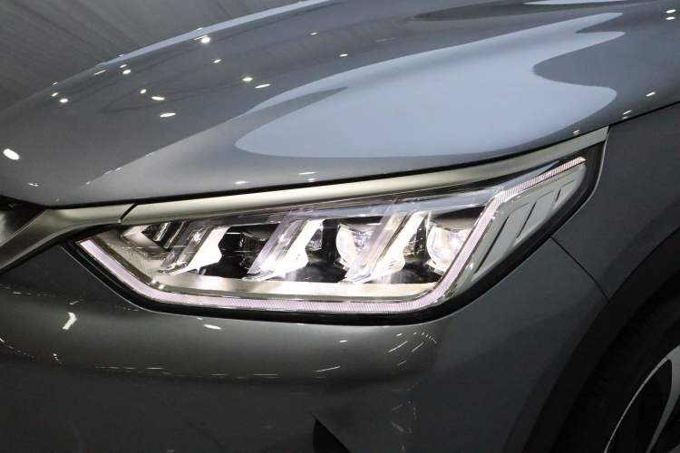Used BYD Song PLUS New Energy 2021 EV Deluxe Model Left Front Headlight