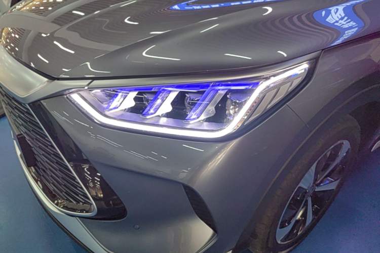 Used BYD Song PLUS New Energy 2021 DM-i 110KM Flagship PLUS Left Front Headlight